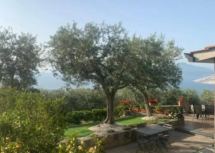 A Sorrento B&B,Relaxing Location With Seaview